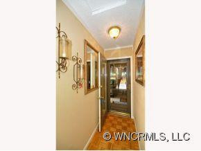 106 Woodfield Drive - Photo 4