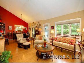 106 Woodfield Drive - Photo 6