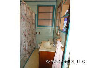 210 Rattlesnake Mountain Rd - Photo 16