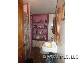210 Rattlesnake Mountain Rd - Photo 17