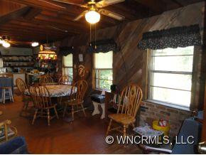 210 Rattlesnake Mountain Rd - Photo 19