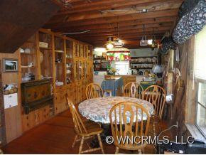 210 Rattlesnake Mountain Rd - Photo 9