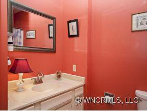 57 EPSOM STREET - Photo 8