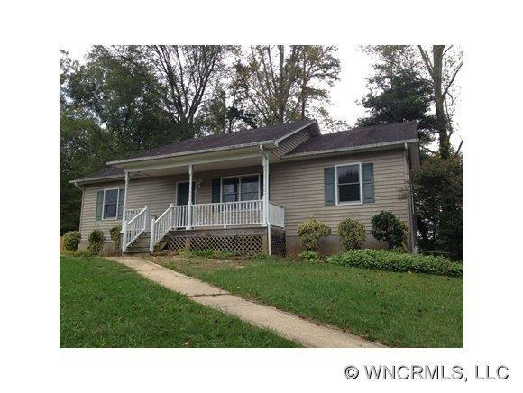 35 Ashwood Drive