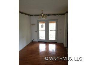 35 Ashwood Drive - Photo 3