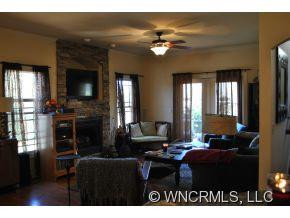 19 Jeff Drive - Photo 12