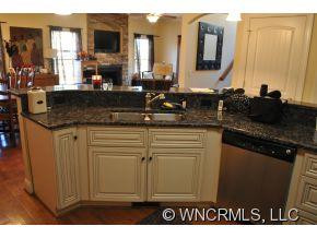 19 Jeff Drive - Photo 7