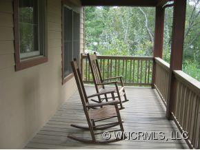 522 Clearview Terrace - Photo 2