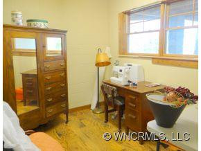 778 River Point Road - Photo 17