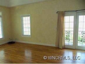 165 Sanctuary Drive - Photo 8