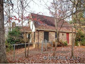 11 TRACY LANE - Photo 2