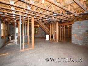 762 CROOKED CREEK ROAD - Photo 11
