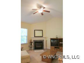 102 Woodcreek Circle - Photo 4