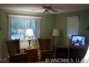 121 CHESTNUT COVE RD. - Photo 15