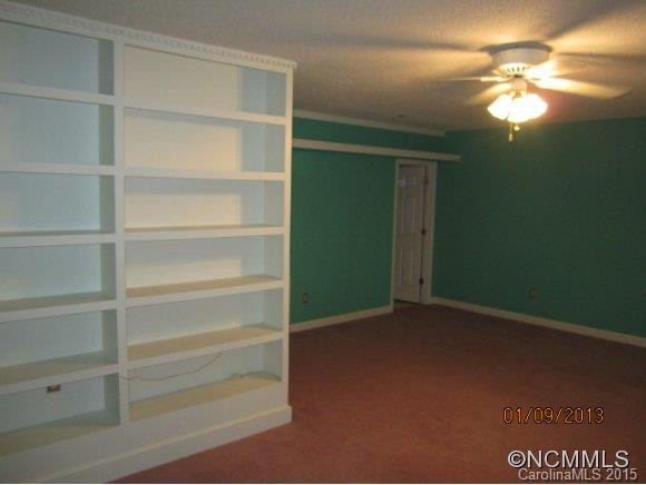 211 Forrestwood Court - Photo 17