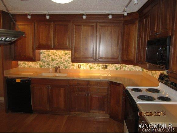 211 Forrestwood Court - Photo 7