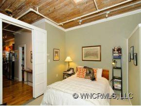 51 COLLEGE STREET #403 - Photo 17