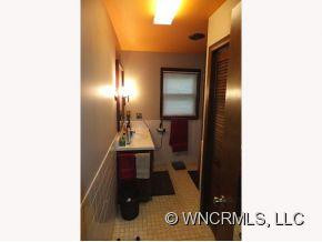 549 TERRACE DRIVE - Photo 12