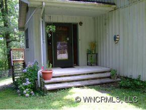 549 TERRACE DRIVE - Photo 6