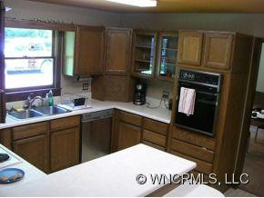 549 TERRACE DRIVE - Photo 8