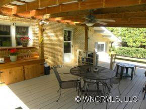 495 SHELTON STREET - Photo 18