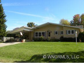 495 SHELTON STREET - Photo 9