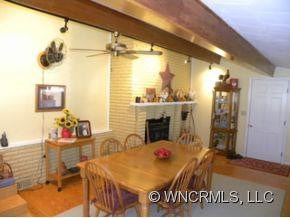 495 SHELTON STREET - Photo 10