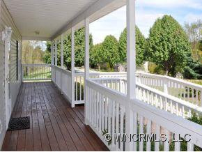 270 Ferguson Drive - Photo 3