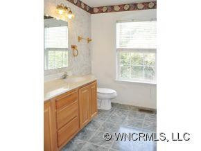 270 Ferguson Drive - Photo 10