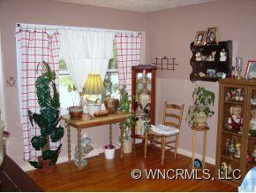 374 Davis Creek Rd - Photo 4