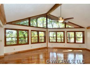 376 Love Lane - Photo 2