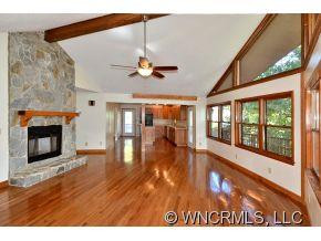 376 Love Lane - Photo 3