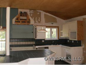 3989 Laurel Park Highway - Photo 3