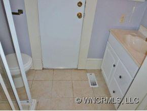 75 FURMAN AVE - Photo 19
