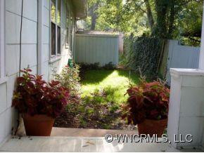 75 FURMAN AVE - Photo 4