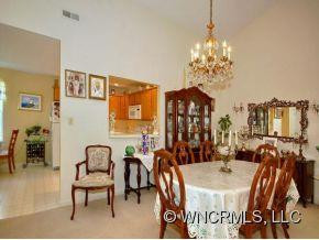 52 STONEBRIDGE DRIVE - Photo 4