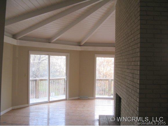 44 MEADOWOOD LANE - Photo 8