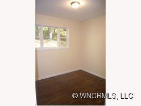 121 PINE HILL DRIVE - Photo 9