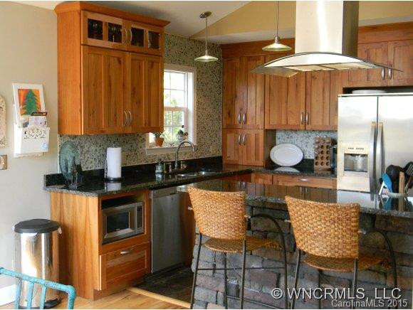 102 Brookside Ave. - Photo 2