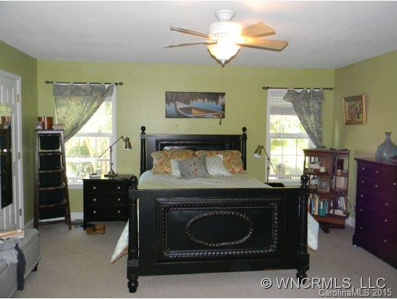 102 Brookside Ave. - Photo 5