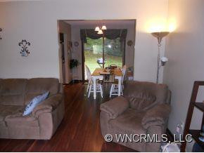 301 Poplar Drive - Photo 4
