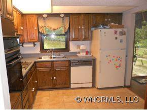 301 Poplar Drive - Photo 6