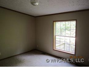 1075 Sharon Ridge Road - Photo 14
