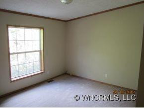 1075 Sharon Ridge Road - Photo 16
