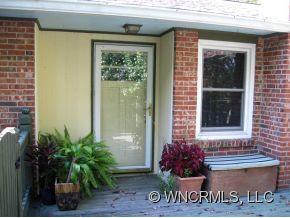 236 Friendly Circle - Photo 17