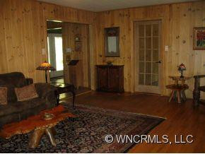236 Friendly Circle - Photo 8