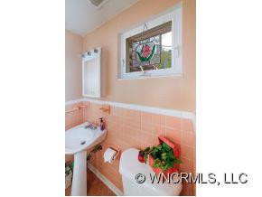 1051 Mountain View Street - Photo 14