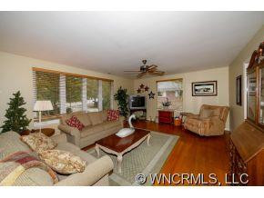 1051 Mountain View Street - Photo 3