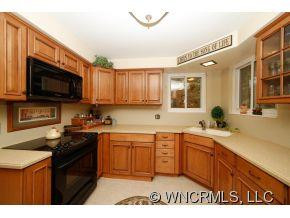1051 Mountain View Street - Photo 6