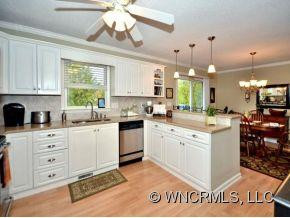 60 ROBERTS RIDGE - Photo 8